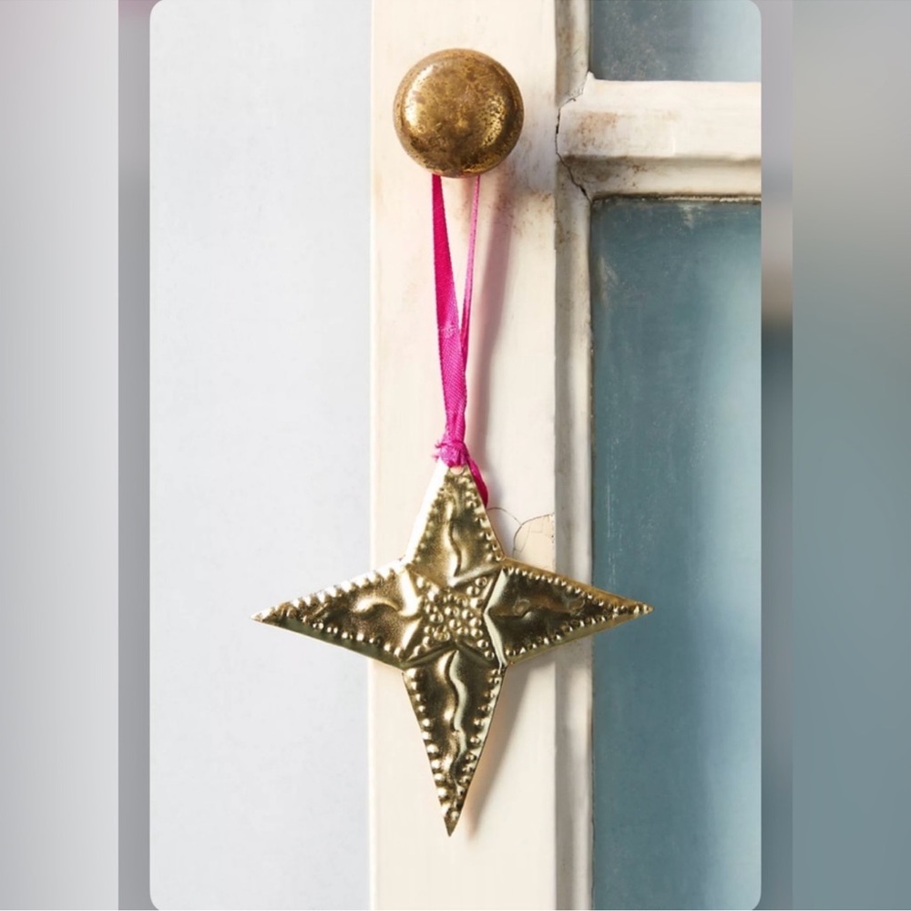 Free People Gilded T in north star  Ornament